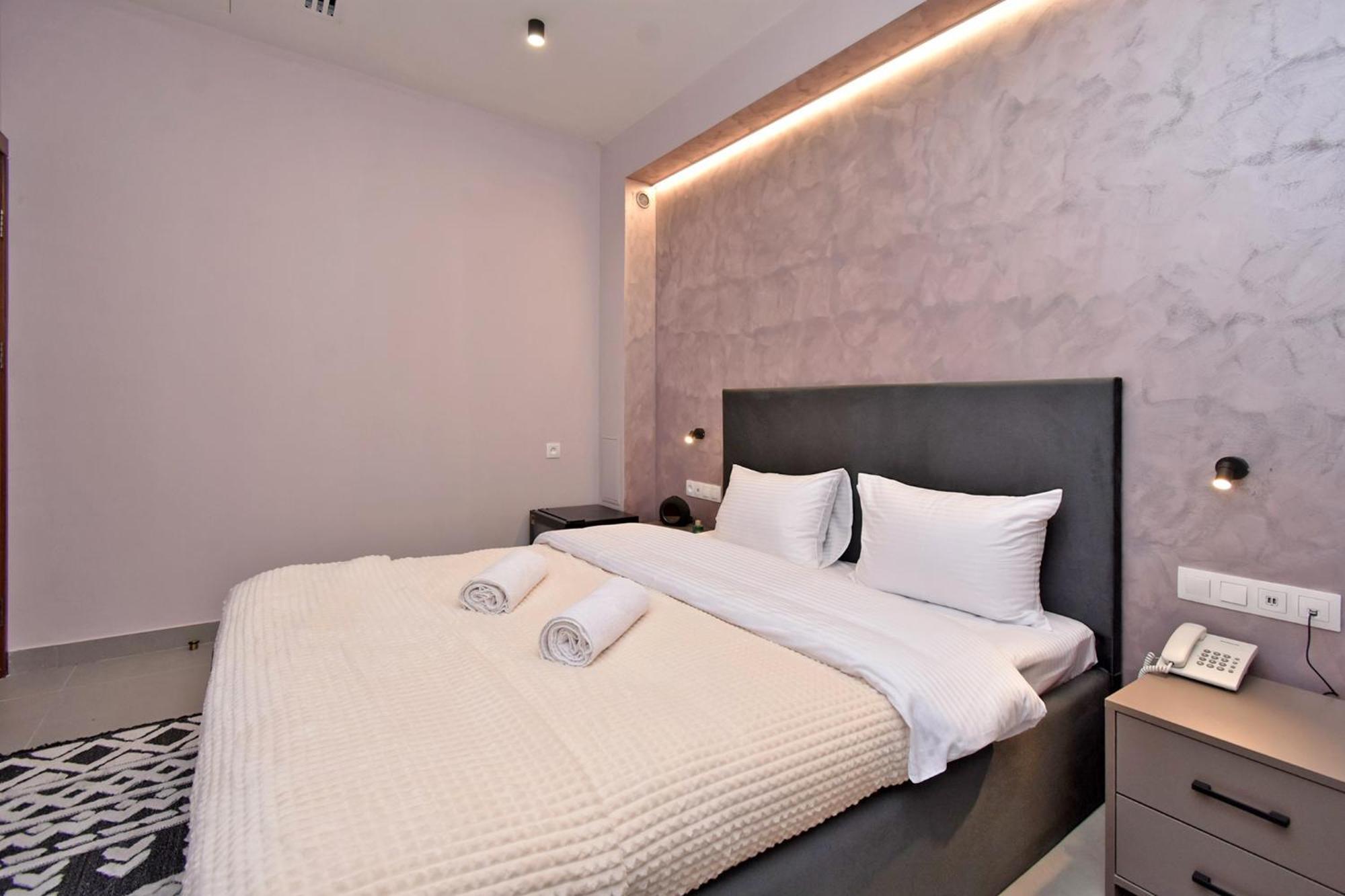 Avenue 23 Boutique Hotel เยเรวาน ภายนอก รูปภาพ