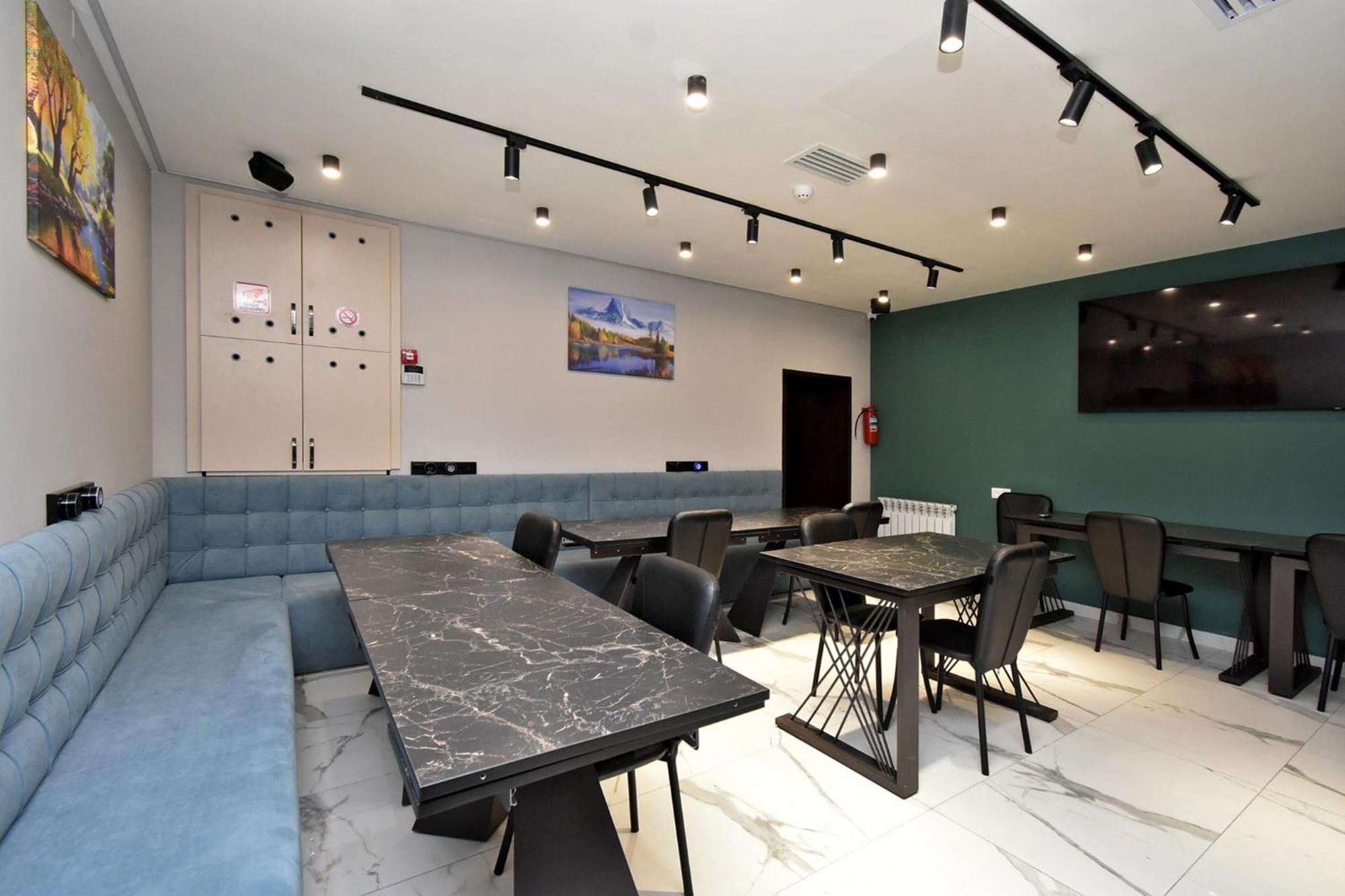 Avenue 23 Boutique Hotel เยเรวาน ภายนอก รูปภาพ